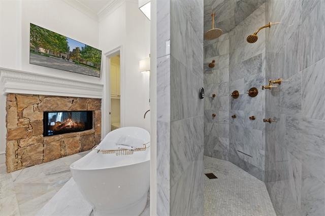 Building Photo - 2 Terrabella Ln