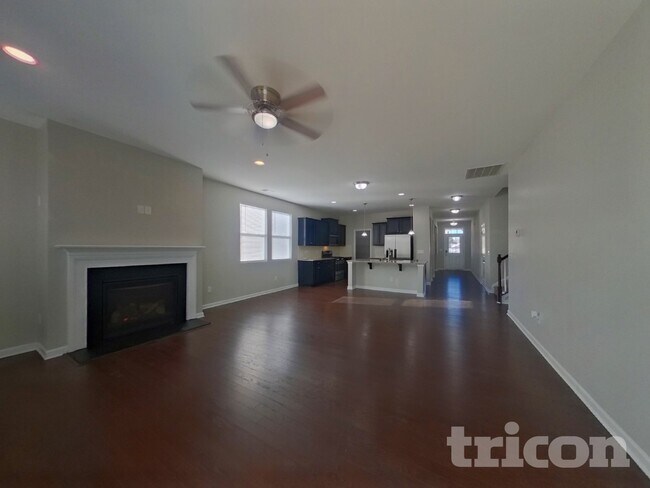 Building Photo - 1418 Kings Grove Dr