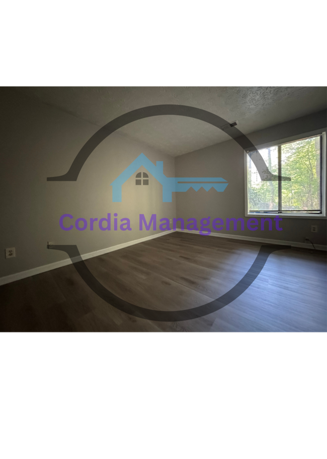 Building Photo - 2 BR Nicely Modern Duplux in Fairburn