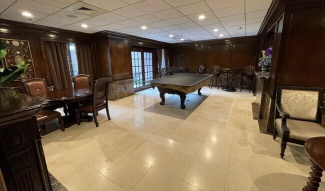 Building Photo - 3525 Sage Rd