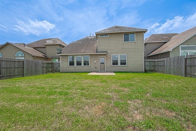 Building Photo - 20718 Bandrock Terrace