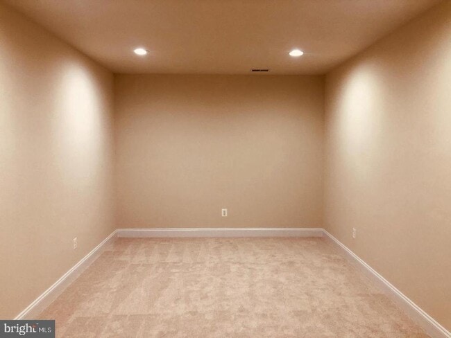 Building Photo - 8533 Gallahan Ct