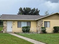 Building Photo - 210 Leelon Rd