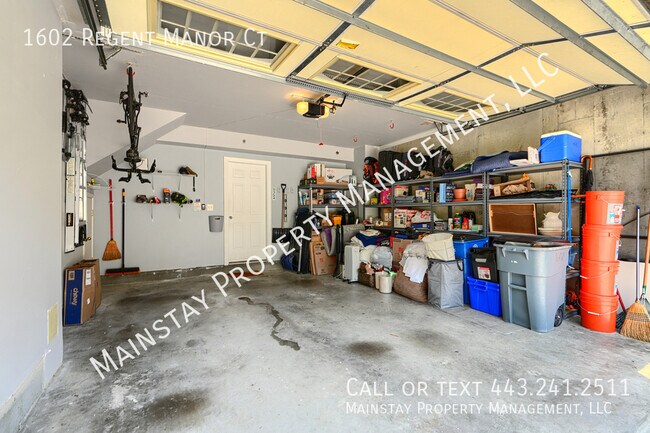 Building Photo - 1602 Regent Manor Ct