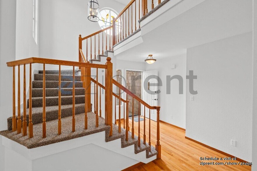 Building Photo - 2643 Spring Oaks Dr