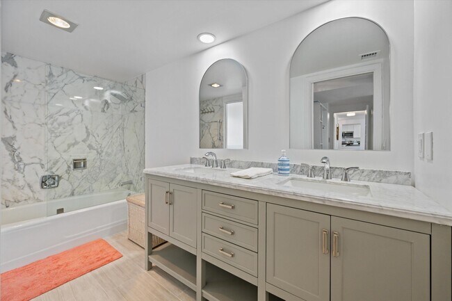 Building Photo - 3475 S Ocean Blvd