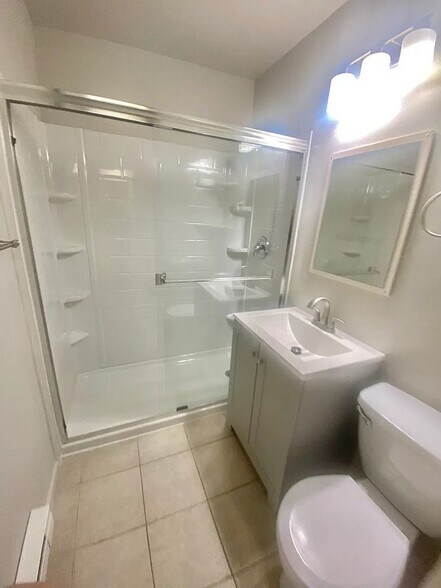 Building Photo - Charming 2-Bedroom Houghton Bungalow