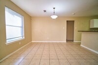 Building Photo - 1914 Marvell Dr