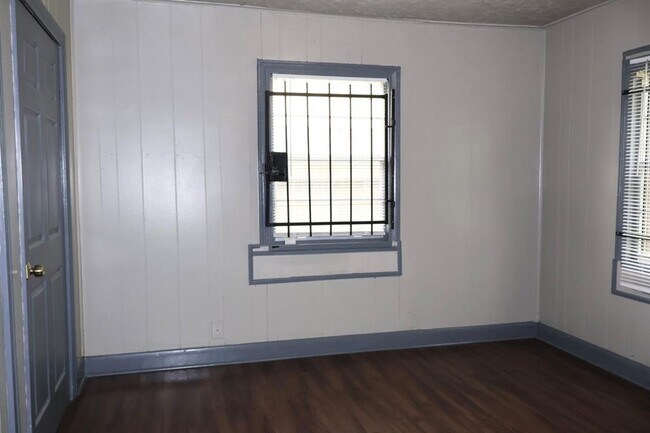Building Photo - 4609 Dabney St