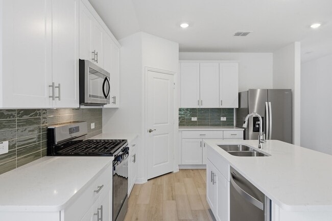 Building Photo - 3407 Copperwood Dr