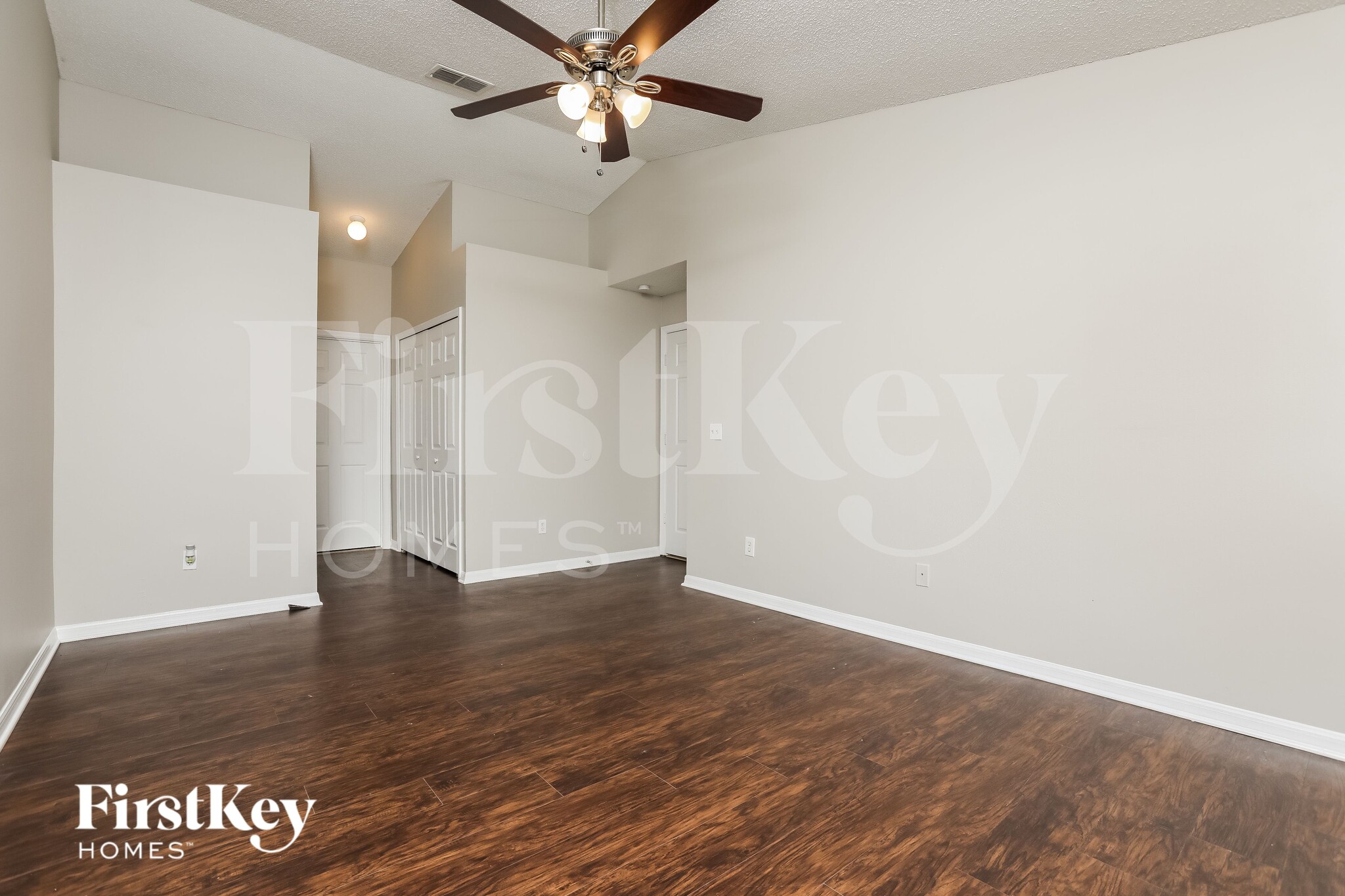 Building Photo - 7466 Groveoak Dr