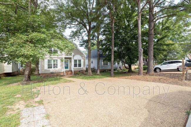 Building Photo - 7712 Breaker Point Ct