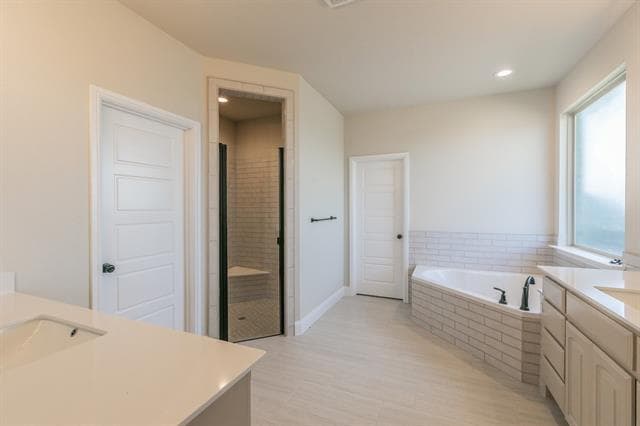 Building Photo - 213 Navajo Trail