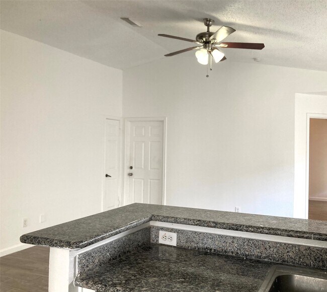 Building Photo - 4618 Bryant Ridge Rd