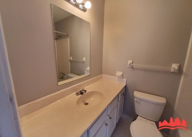 Building Photo - 5737 Scottsdale Ave