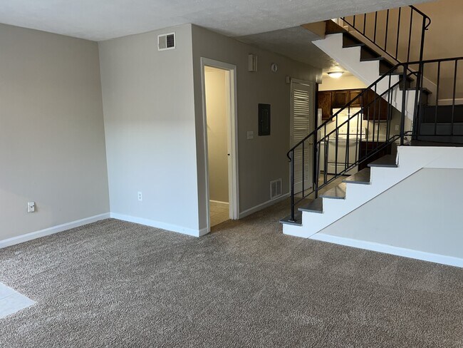 Building Photo - 2659 Evans Mill Dr