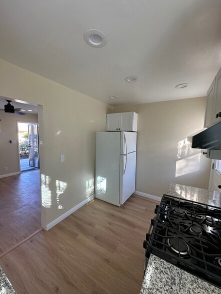 Building Photo - 25531 Pennsylvania Ave