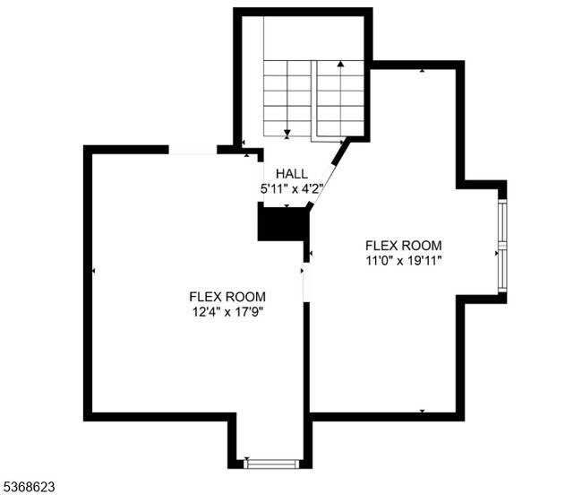 Building Photo - 32 Maple St