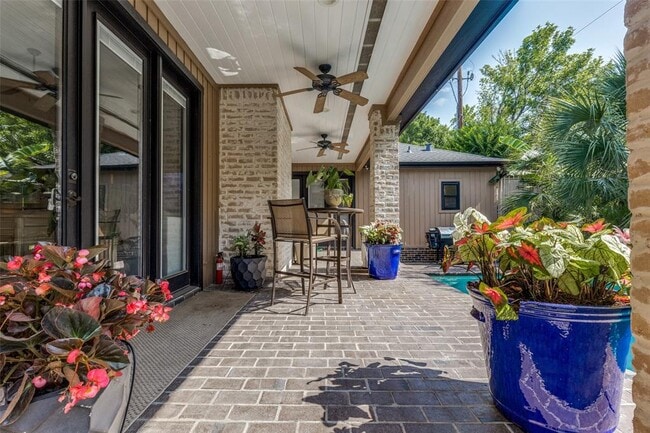 Building Photo - 14132 Bluebird Ln