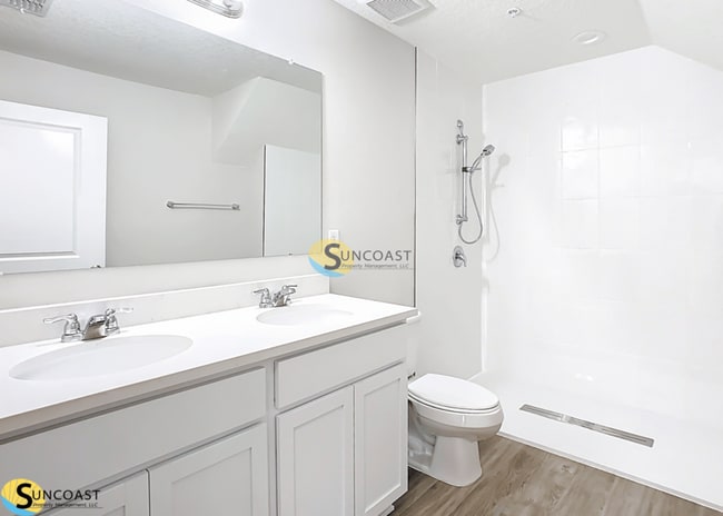 Building Photo - 3821 SW 43rd Ct