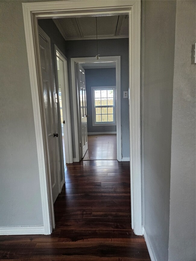 Building Photo - 2017 3rd St