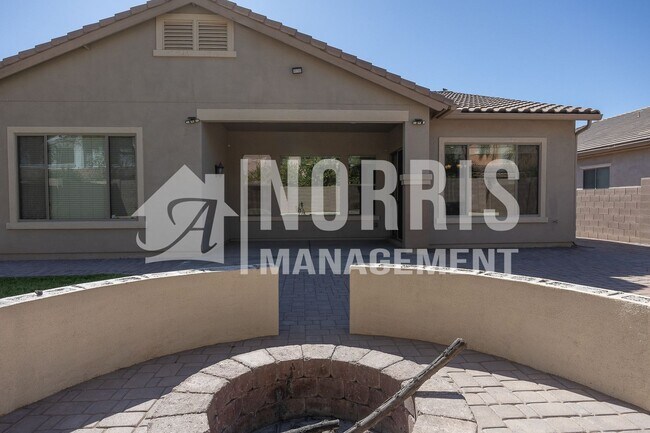 Building Photo - Beautiful Home in Villago Community