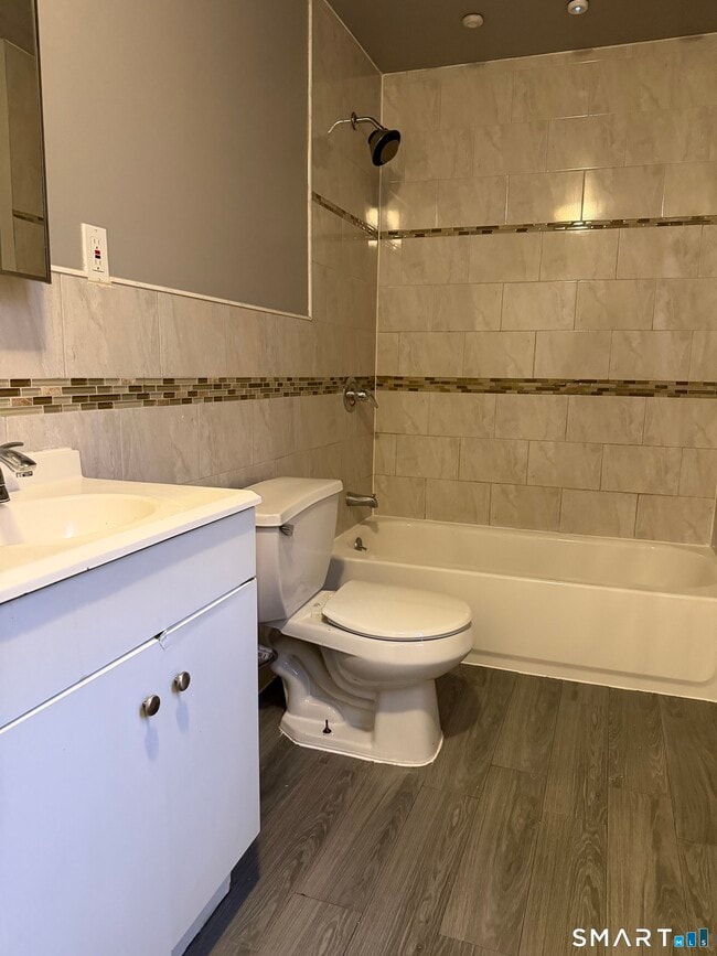 Building Photo - 50-52-52 York St