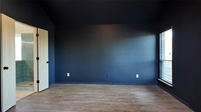 Building Photo - 3209 Grant Rd