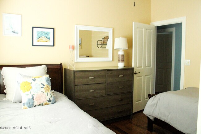 Building Photo - 3428 Maritime Dr
