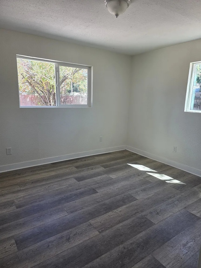 Building Photo - 3200 34th Ave