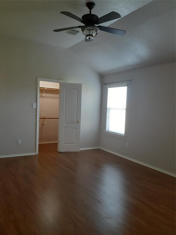 Building Photo - 9927 Driftwood Park Dr
