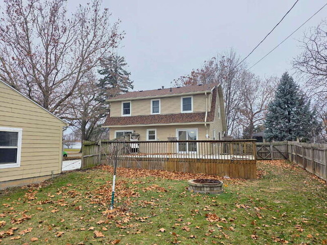 Building Photo - 4405 68th St