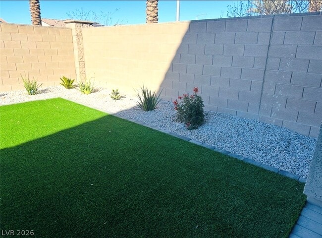 Building Photo - 7447 Ardenno St