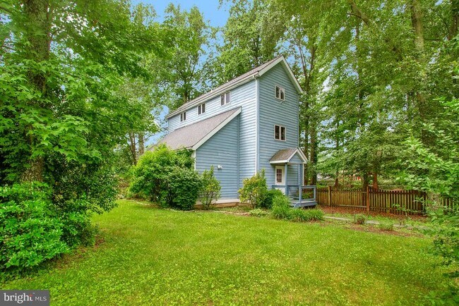 Building Photo - 920 Old Annapolis Neck Rd