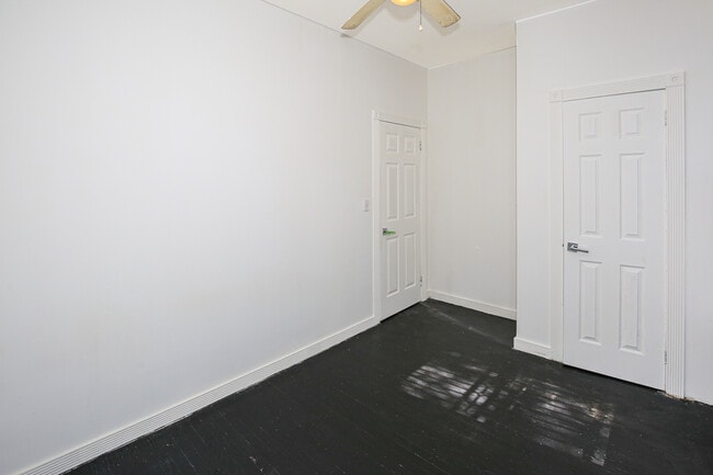 Building Photo - 2218 Dean St