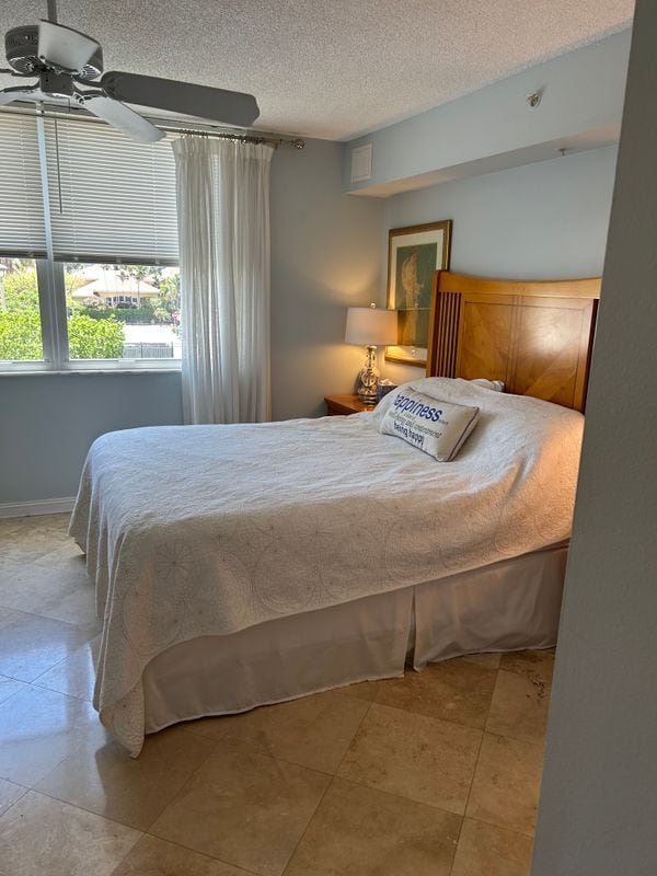 Building Photo - 3606 S Ocean Blvd