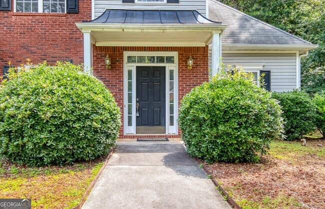 Building Photo - 255 Squire Ln