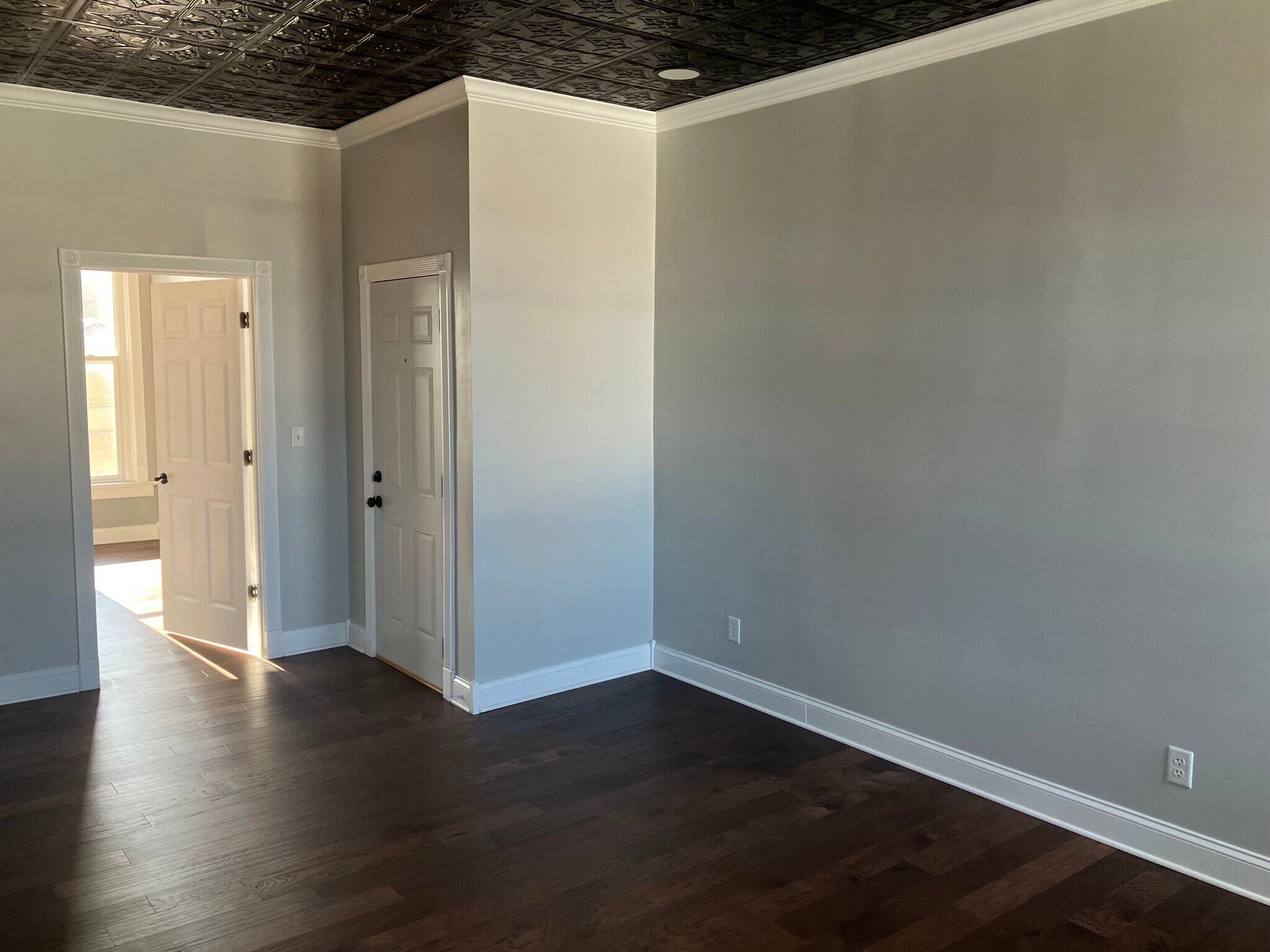 Building Photo - 118 E Sandusky St