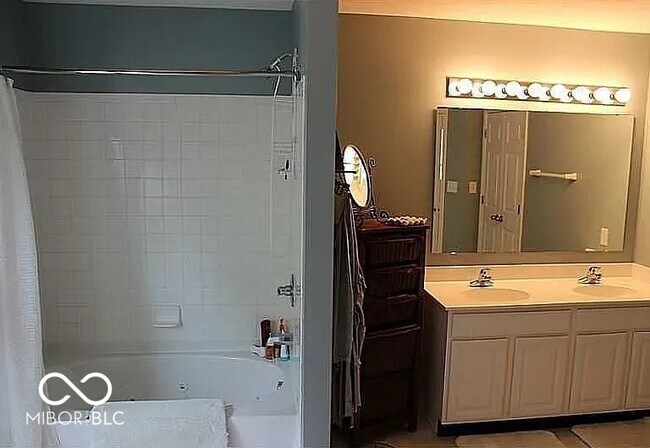 Building Photo - 11140 Litchfield Pl