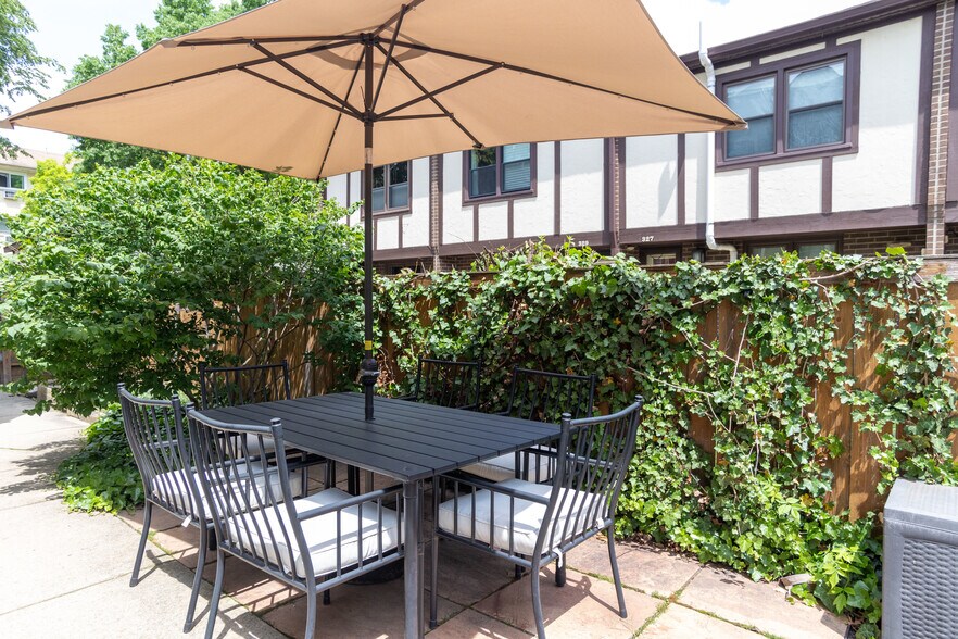 Building Photo - 1111 Superior Street