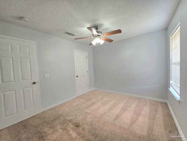 Building Photo - 4972 Genevive Ct