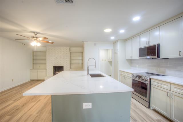 Building Photo - 10630 Sandpiper Ln