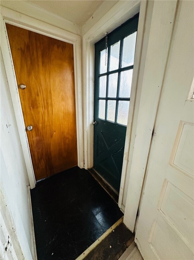 Building Photo - 511 S Lincoln Rd