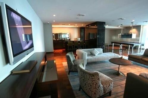 Building Photo - 101 S Fort Lauderdale Beach Blvd