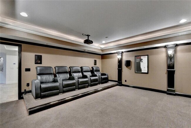 Building Photo - 7970 St Marlo Fairway Dr