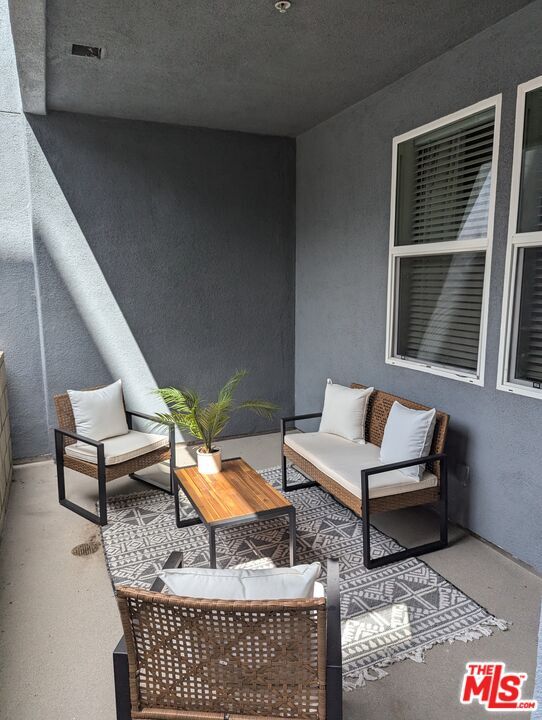 Building Photo - 7100 Playa Vista Dr