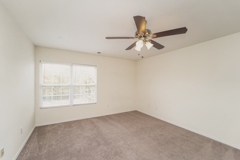 Building Photo - 1646 Rustic Arch Way