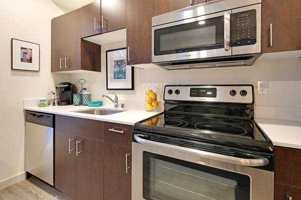 Interior Photo - 1113 East John Apartments