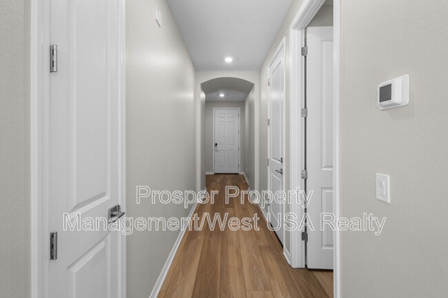 Building Photo - 24094 N 162nd Ln