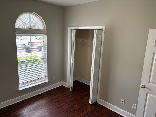 Building Photo - 3-Bedroom, 2-Bedroom Condo